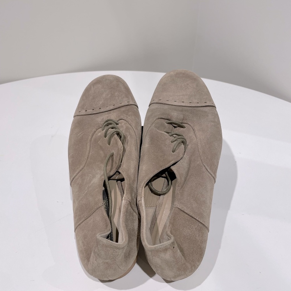 Alberto Fermani loafer size 38.5 suede leather (stone colour) with laces